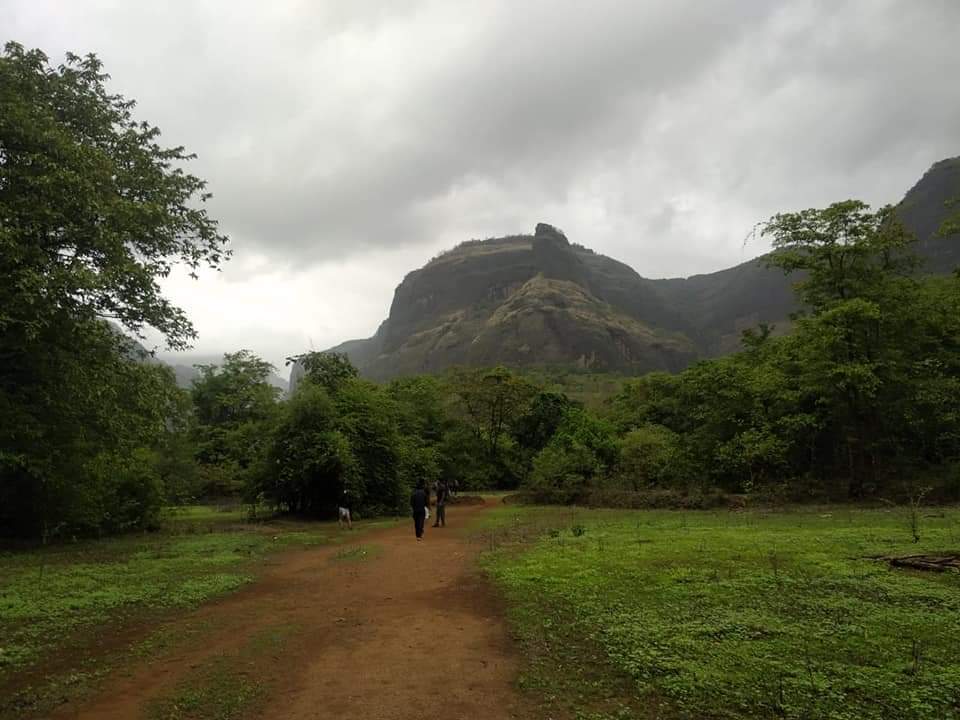 Trek to Devkund Waterfall Near Pune this monsoon season